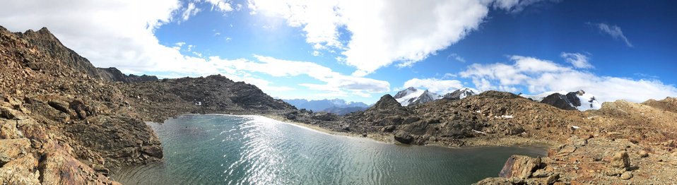 Veduta panoramica  del laghetto Vedretta Marmotta 2°